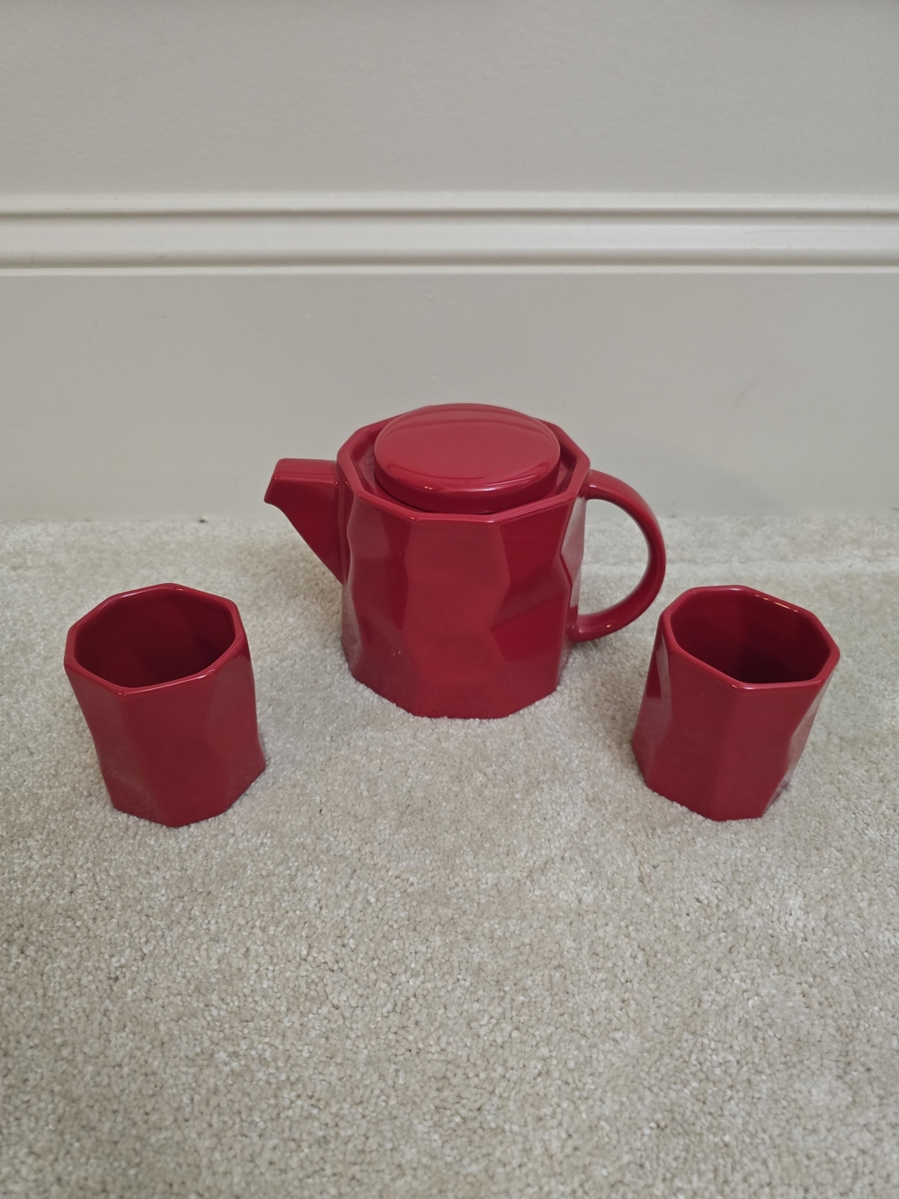 Teavana Red Ceramic Teapot and Cup Set - Home Kitchen